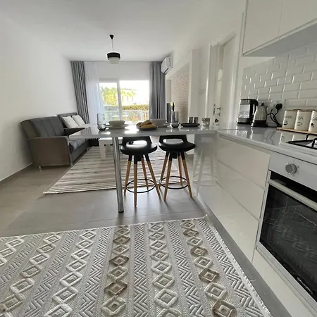 Apartment Caesar Iskele Long Cornelius 99 *